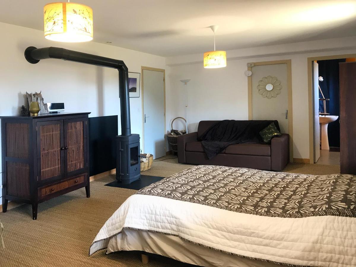 Apartamento Le Repaire Des Belettes Chaux-des-Crotenay Exterior foto
