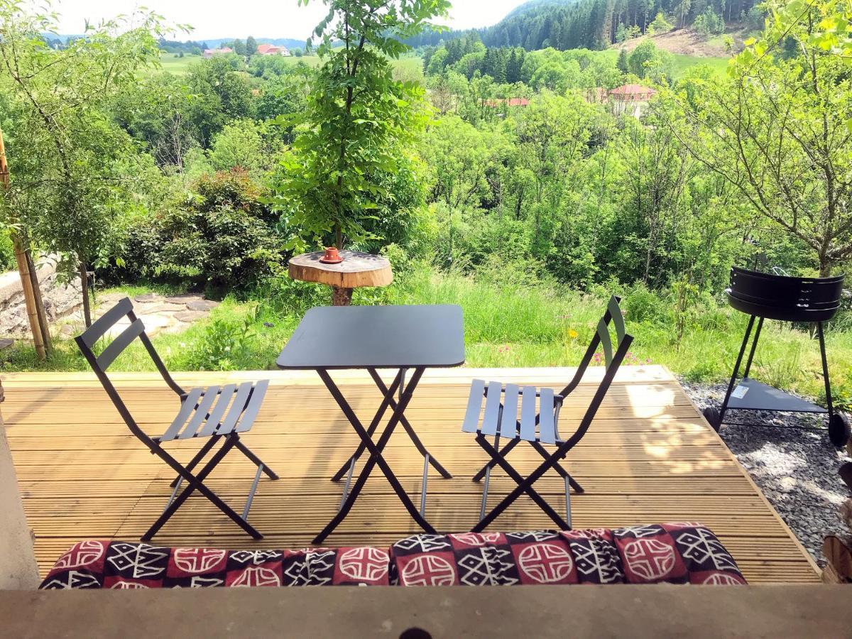 Apartamento Le Repaire Des Belettes Chaux-des-Crotenay Exterior foto